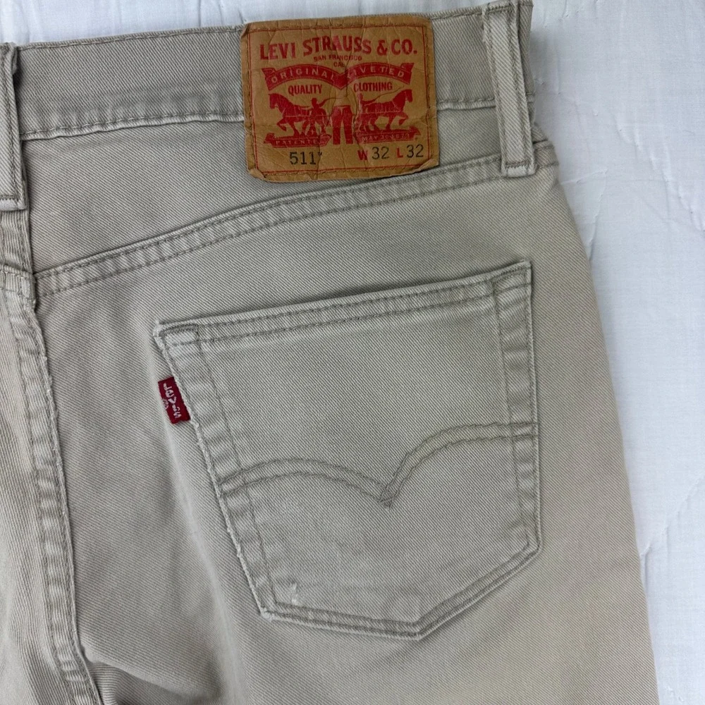 Levi Strauss Pants Mens 511 Slim 32x32 Khaki Tan Distressed Chino Cotton Stretch